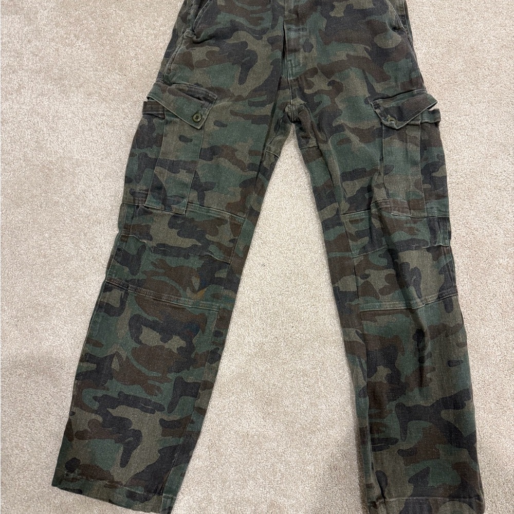 Women's Camouflage Cargo Pants